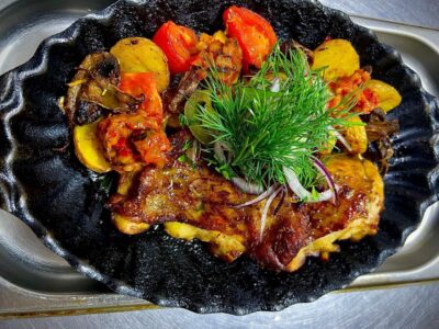 Сковородка с курицей